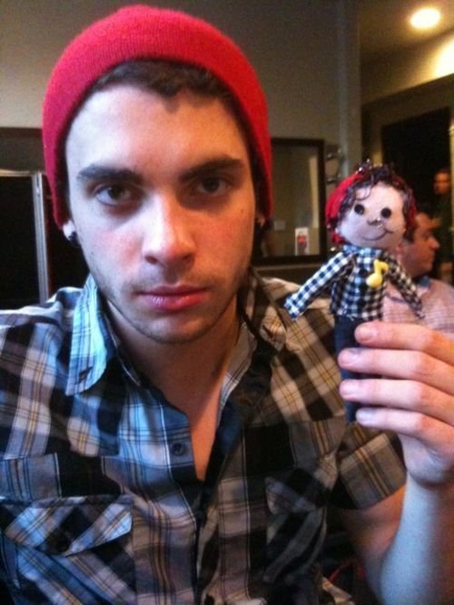 Taylor York (TaylorYorkyall) Twitter