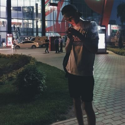 yarchiksmith's profile picture. мысли и ничего более