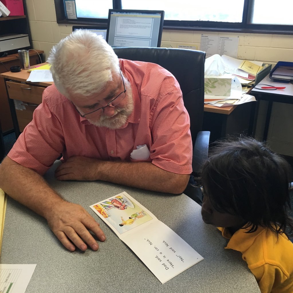 retired school principal. Interested in social justice, literacy , Aboriginal Ed, knowledge rich curriculum, behaviour, NZ/ Aus Politics, Rugby