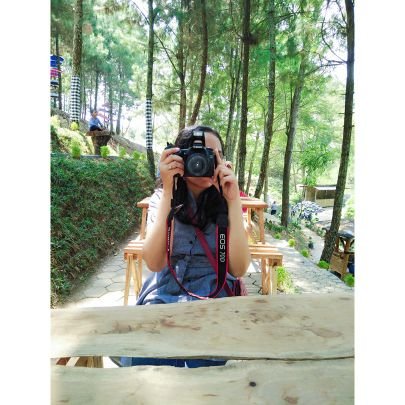 LW_Purple's profile picture. P.ETALE JWW 🌼🌼🌼🌼🌼🌸🌸🌸🌸🌻🌻🌻