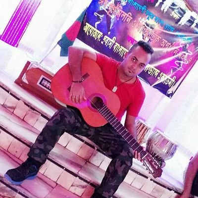 SaddamChokder's profile picture. আমি যা, তার জন্য লজ্জিত হলেও ক্ষতি নাই,
কিন্তু যা নই তার জন্য গর্বিত হতে চাই না।