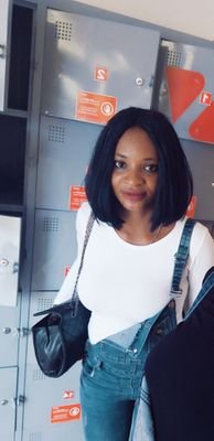 monicamonic481's profile picture. 