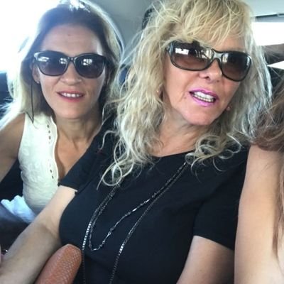 arda_muge's profile picture. 