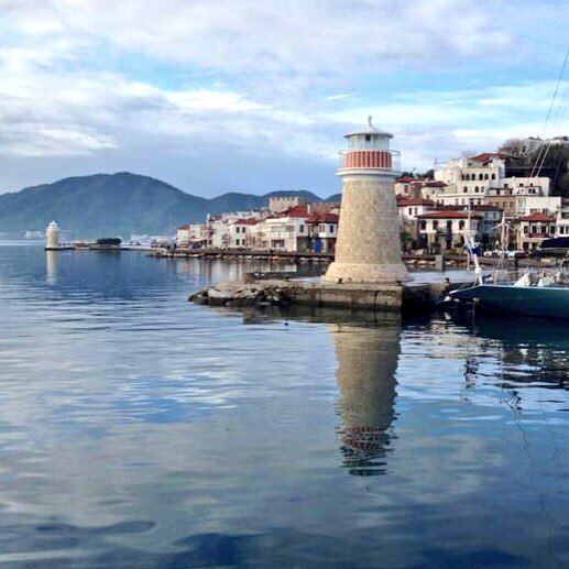 FerhatBOZKIR's profile picture. Umut; harekete geçirendir.