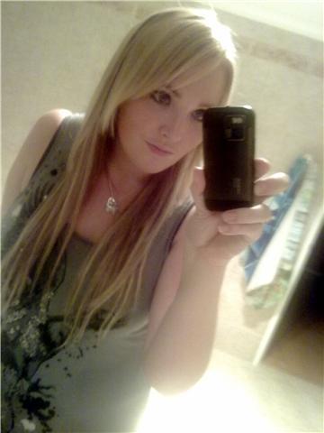 Will follow all my followers back on this account/backup :)