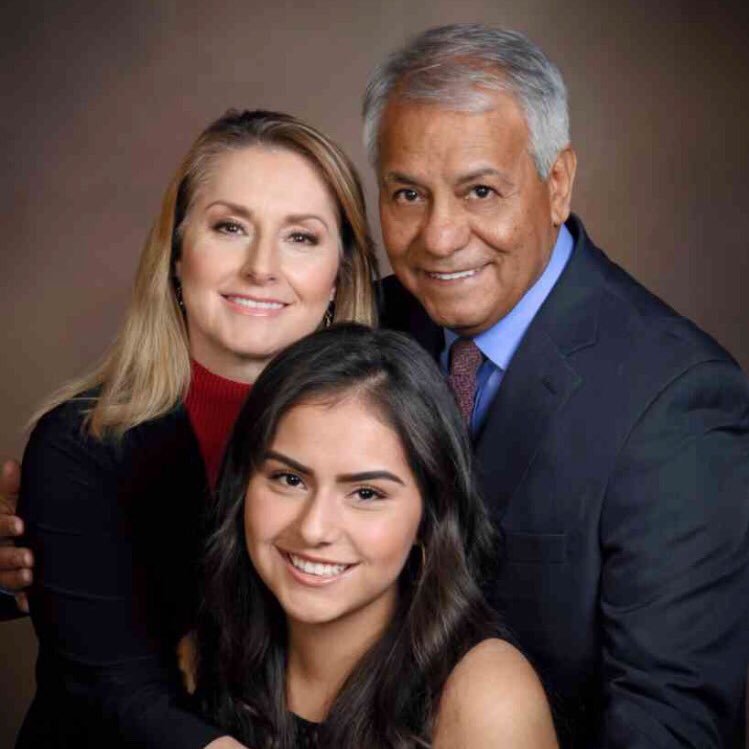 estela_prado_'s profile picture. 