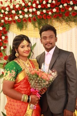 Shruthi56739377's profile picture. Music