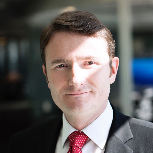 Born in Curitiba and live in São Paulo, Husband, Father of two, work@Cisco Partner Organization. Passion for technology, marathons, and Coritiba