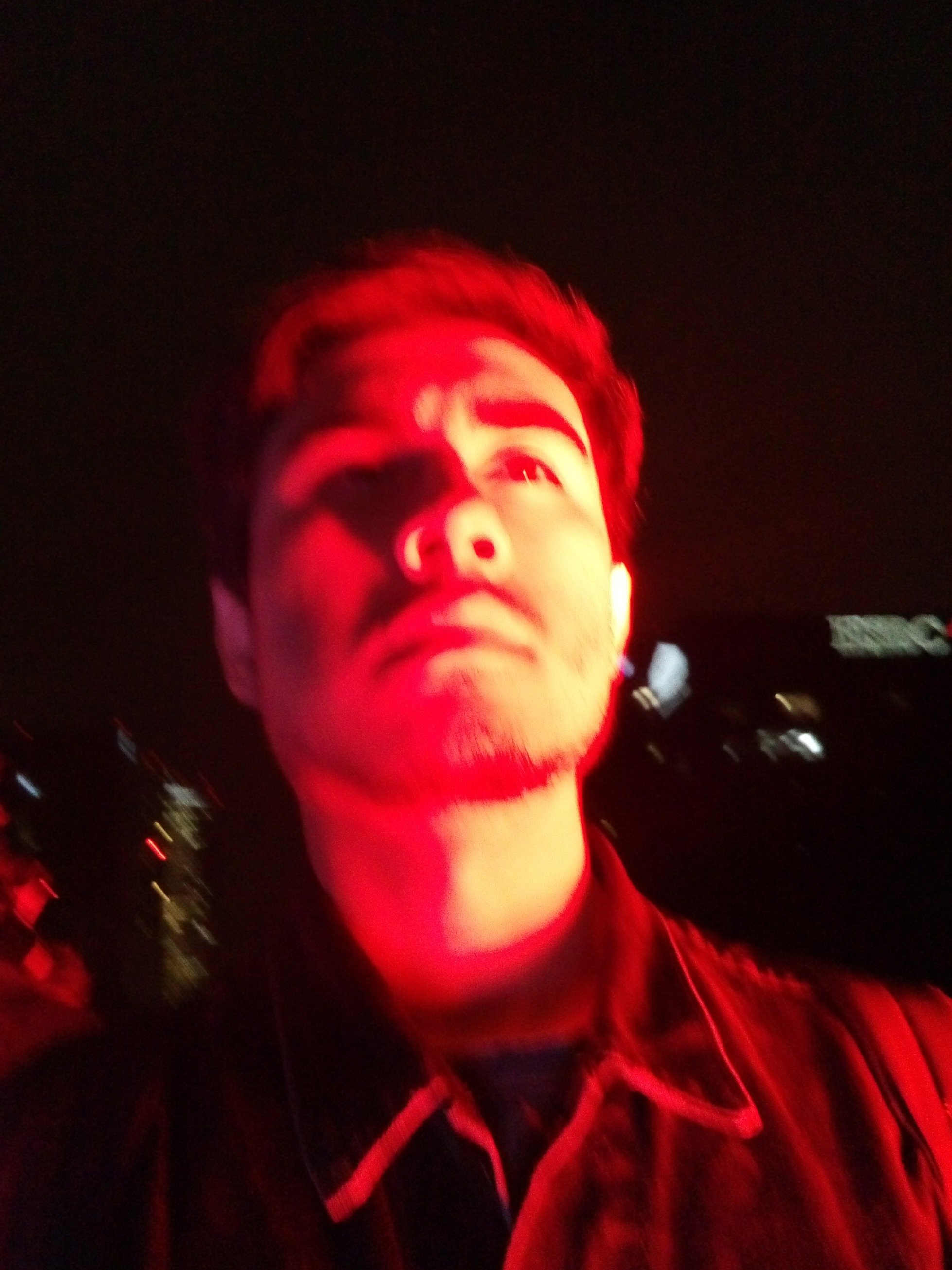 Normalista. Curiosidades. Opiniones. Hago preguntas random, me gusta el comportamiento humano.