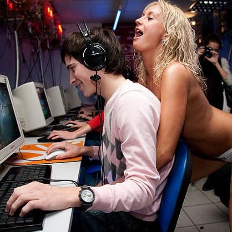 Your New Place to find out about hot news & new releases happening right now in the Gaming Industry!
