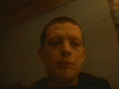 Chrisst40145851's profile picture. Im a father of 1 and army disabled vetran. im out going person. love out doors. fishing camping the usual. my family owns tarboo valley bees in Washington state