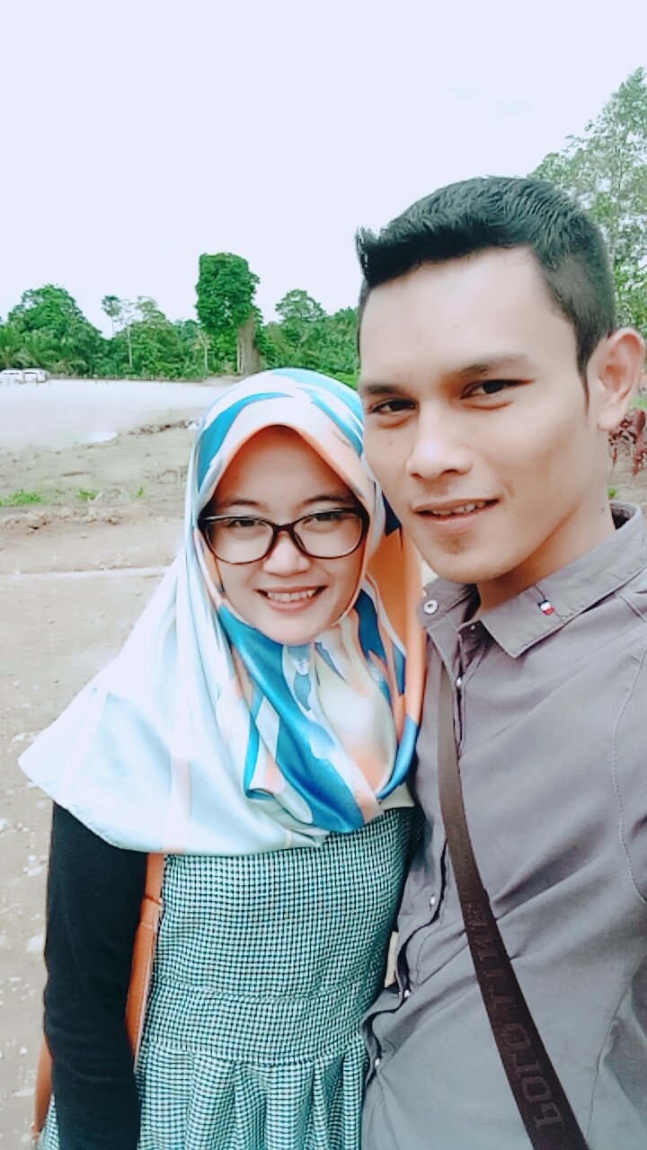 dewi_slovenia's profile picture. kaka slovenia.lahir kota jambi melayu..
Lulusan Diploma : Manajemen Informatika kota solo
Bekerja : teacher Fonem Sempoa provinsi kota Jambi
Love Arifin