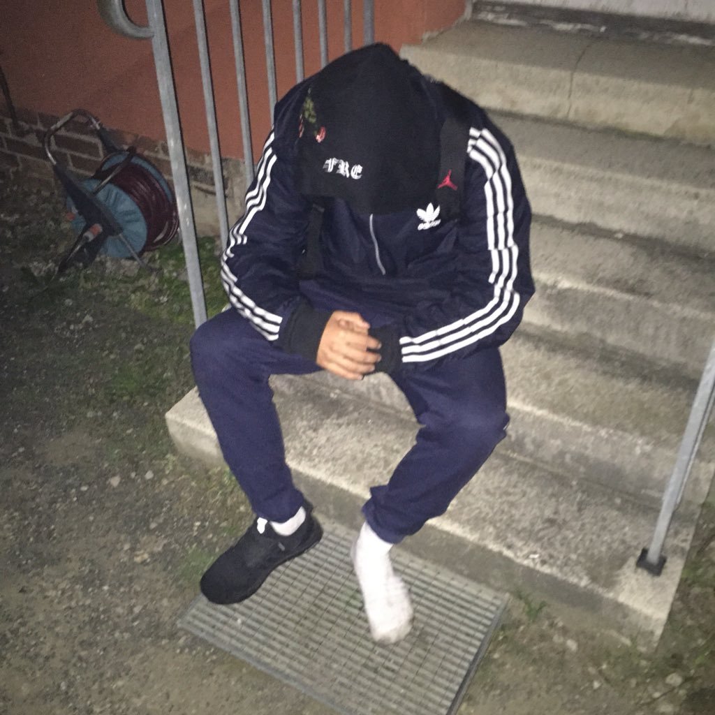 arnegl161's profile picture. Für die Fam 👻: official_arne