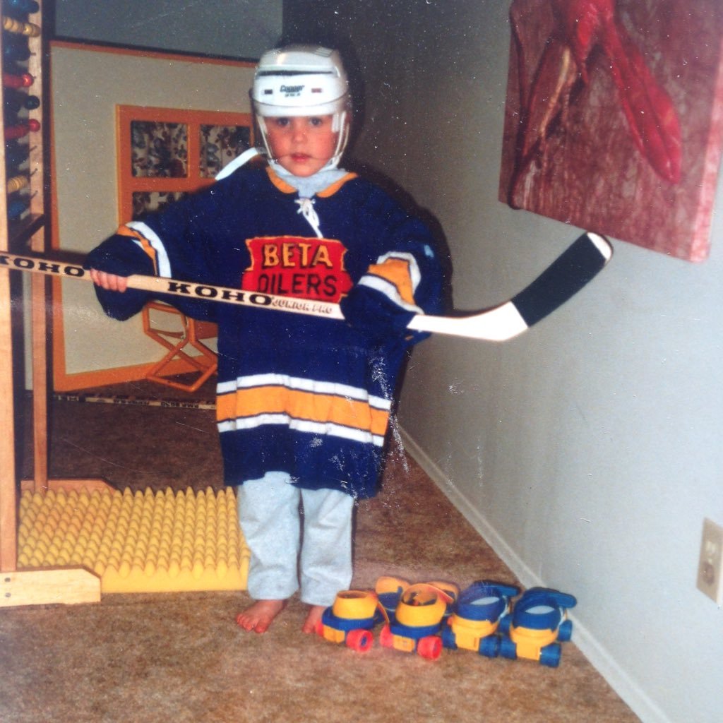 Lawyer, University of Alberta, Pandas Hockey, Calgary Inferno, Edmonton Oilers fan. From #yeg living in #yyc she/her