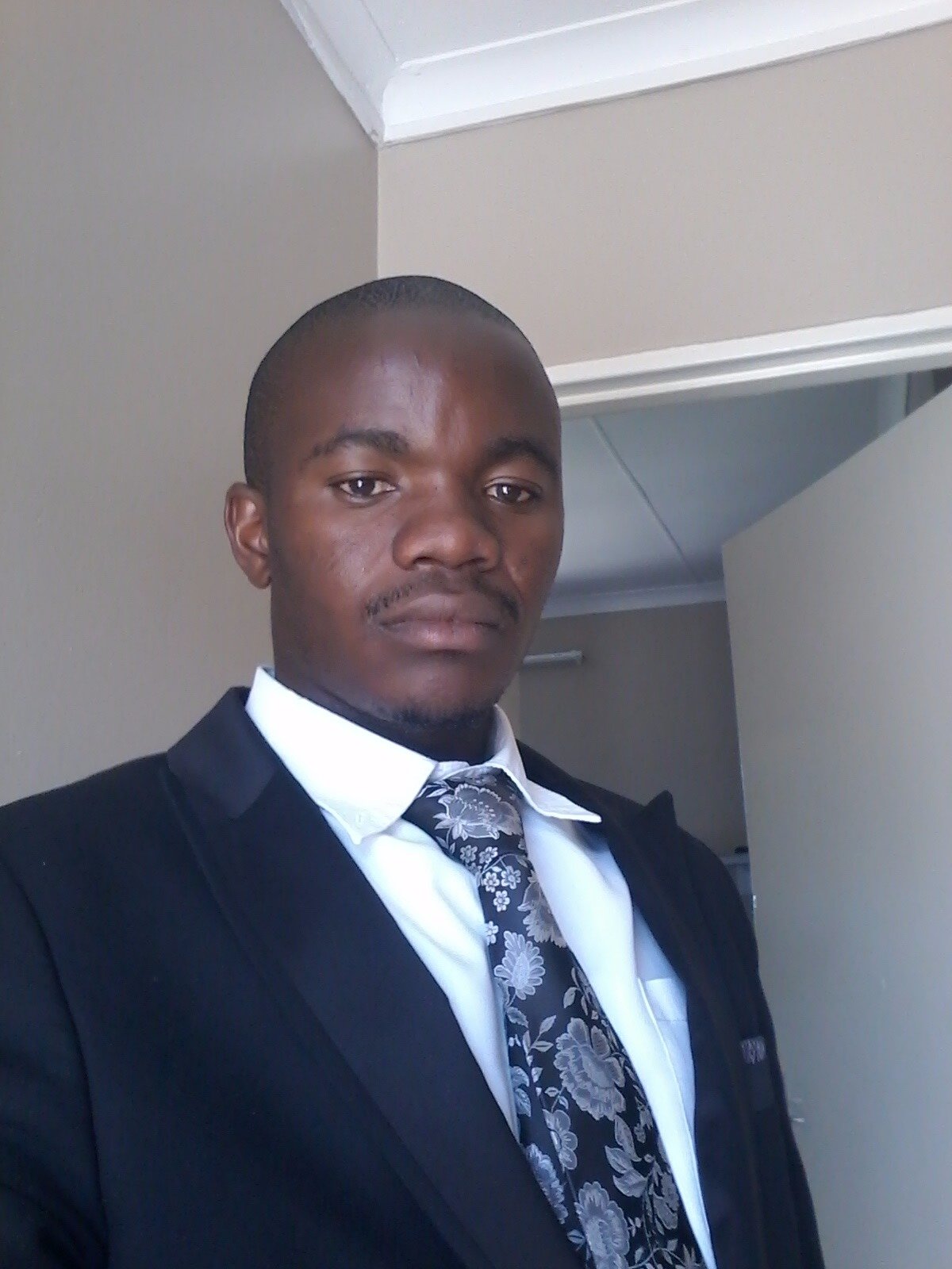 ZNombula's profile picture. 