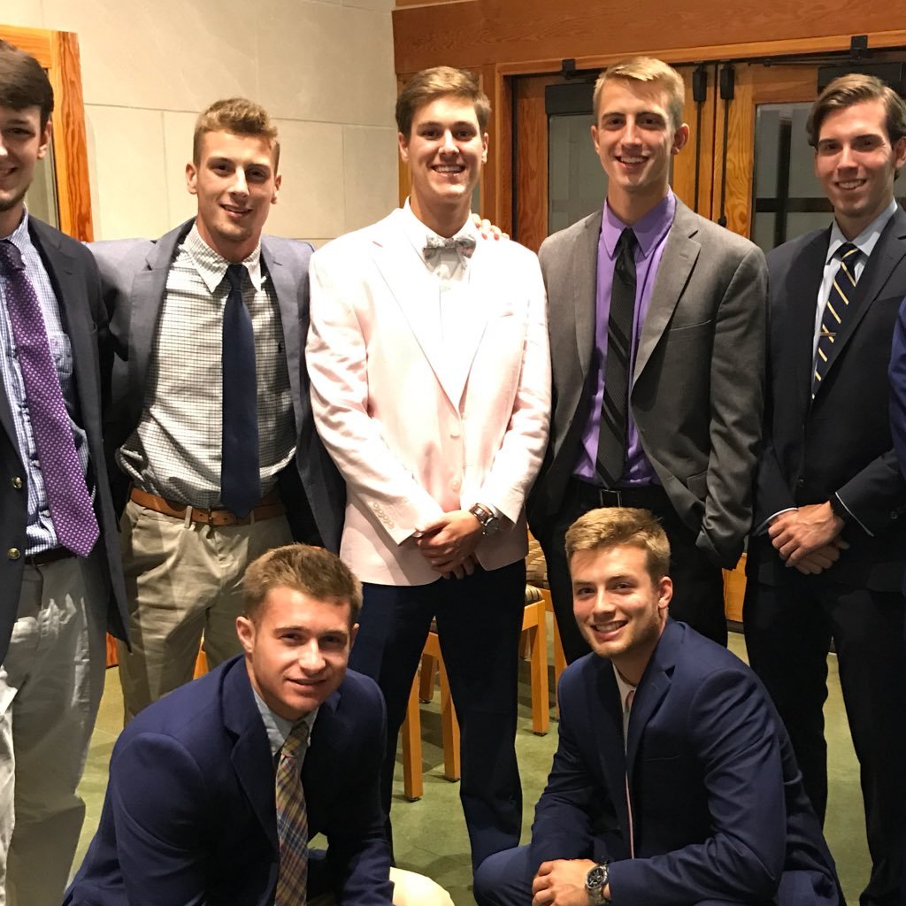 WillBoothe_007's profile picture. ☝️+ #CCrolltide + Phi Gamma Delta