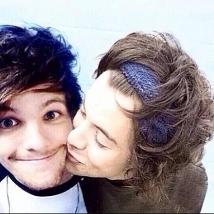 ♡One Direction
👬Larries
♡Zayn
♡Bebe
♡Taylor 
♡Little Mix 
♡Ariana
♡Justin 
♡Dua Lipa
♡Ed Sheeran
Snap: natasia33
Love is Love
konto chwilowo zawieszone😅