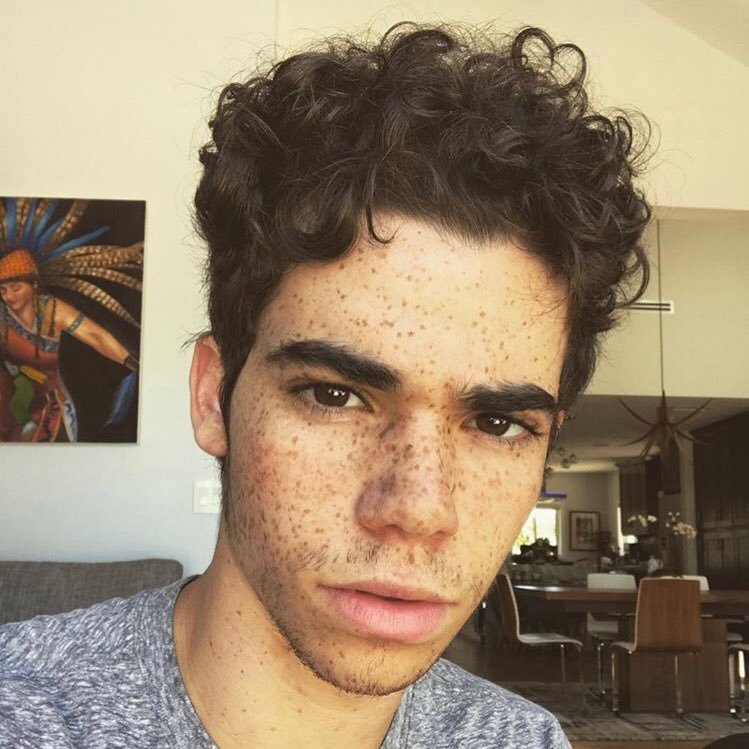 camspuddin's profile picture. stub ur toe