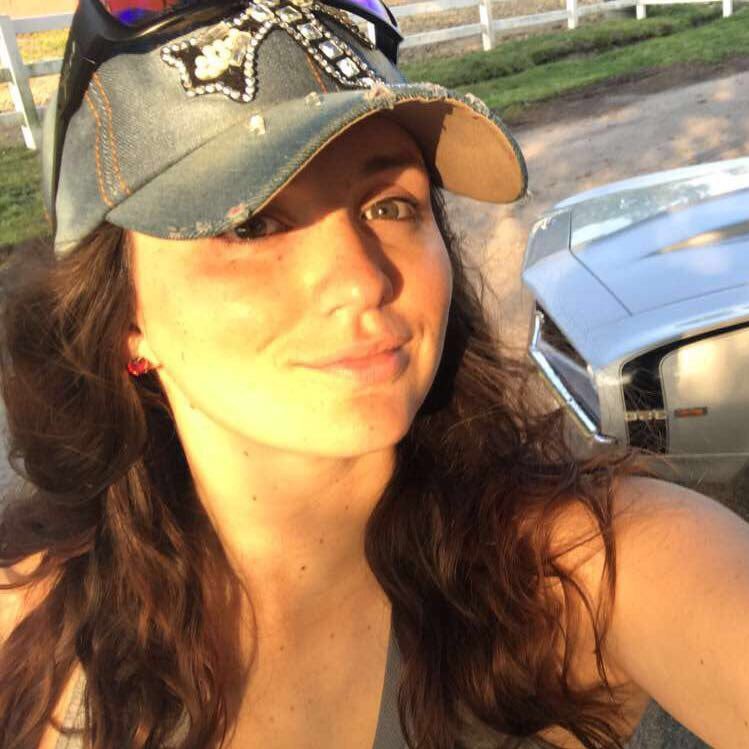 ScarlettEliane's profile picture. 🍍 I'm only on here for the animal videos