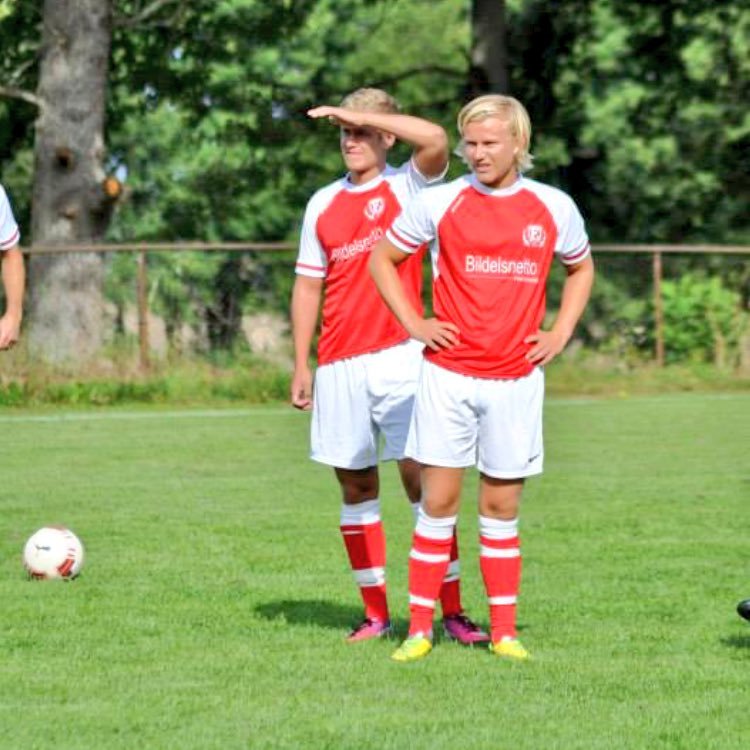 heenrikjohnsson's profile picture. 