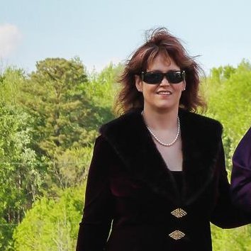 Shimpy002's profile picture. Wife + LawMama