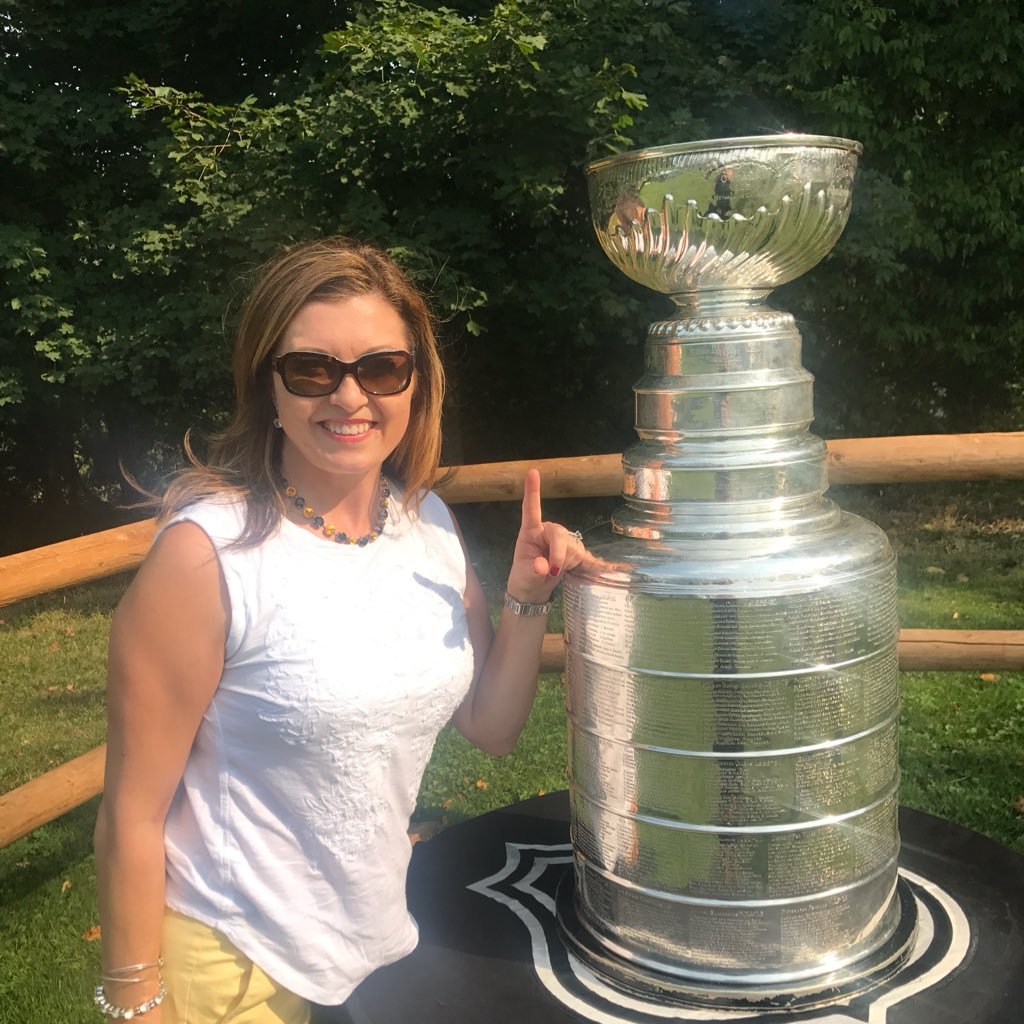 Hockey Mom I Marketing Communications @MBakerIntl I @RMU grad I Huge fan of @Penguins hockey and @pennstatemhky I All opinions are my own