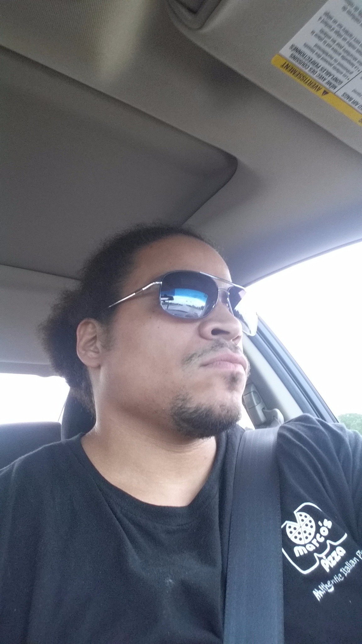 FuegoCalderon's profile picture. I'm an open book. If you wish to know then don't hesitate to ask.