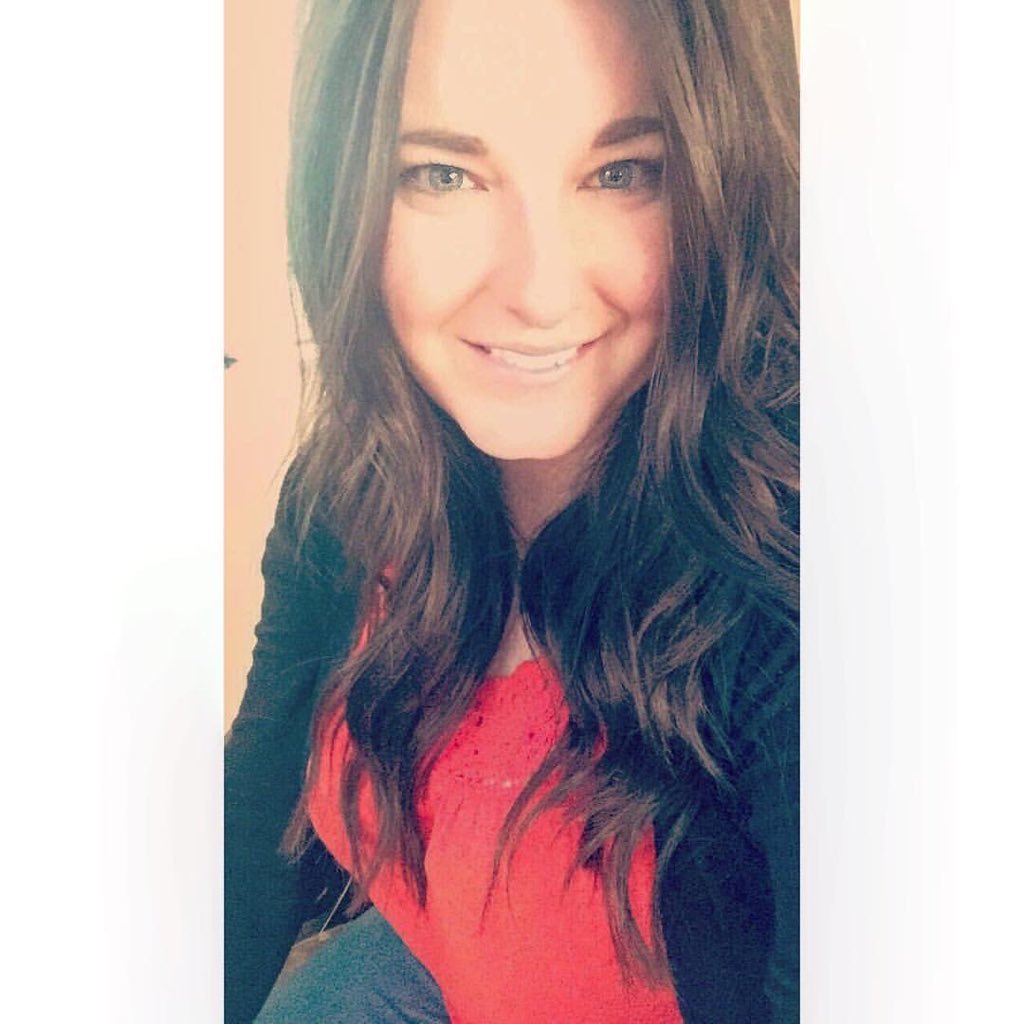 Chocolate consumer, tea drinker, Lucas and Grace's Auntie, Shania Twain lover, Newfoundlander, bad dancer, worse singer, happy camper.