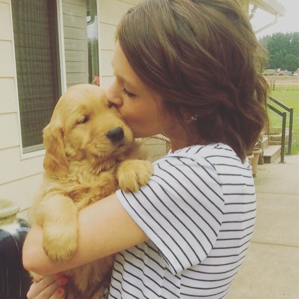 cmathews19's profile picture. •Nurse •Christ Follower •Family •Dog Mama •Runner •Coffee Addict •PNW/USA •Green Bay Packers 📍Sherwood, OR