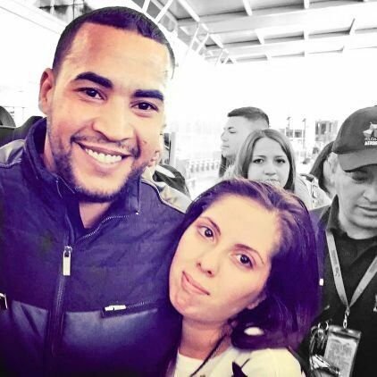 @DONOMAR @rkmoficial & @ken_y_official #MyRoyalty ❤∞
It is true love, that you do not know ∞
♔Presidenta: @FCDonOmarARG @undeseorkmykeny♔