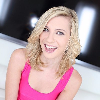 Chloe Brooke Porn - Chloe Brooke (@ChloeBrookeXXX) | Twitter