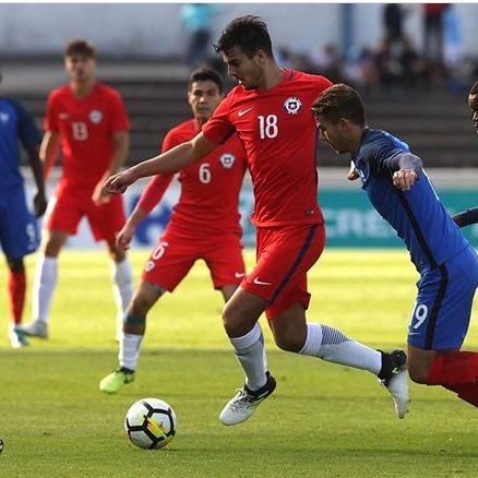 Jpmonreal9's profile picture. Futbolista Profesional 🇨🇱