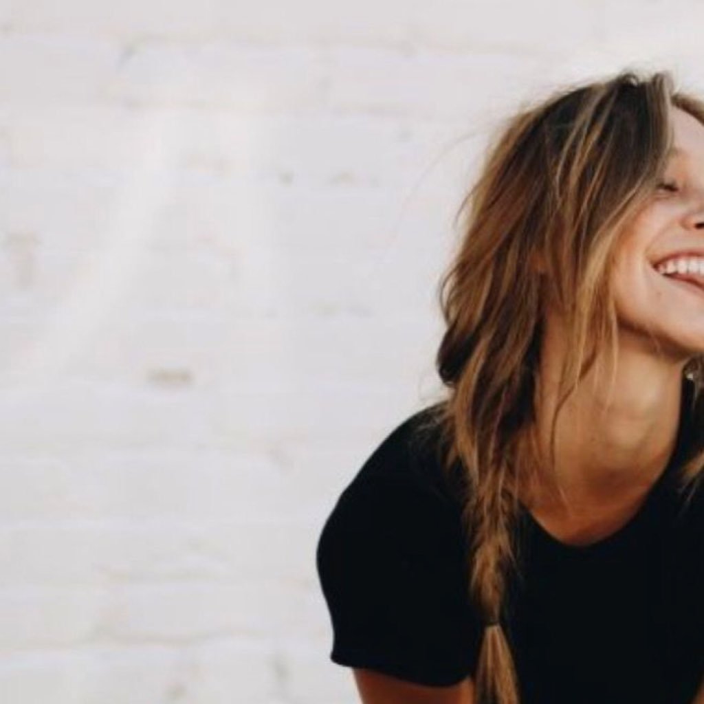 in recovery. getting my shit together one day at a time | ☕️🌹🎧 struggled with ED/anxiety/depression from age 14-26. sick of being sick.