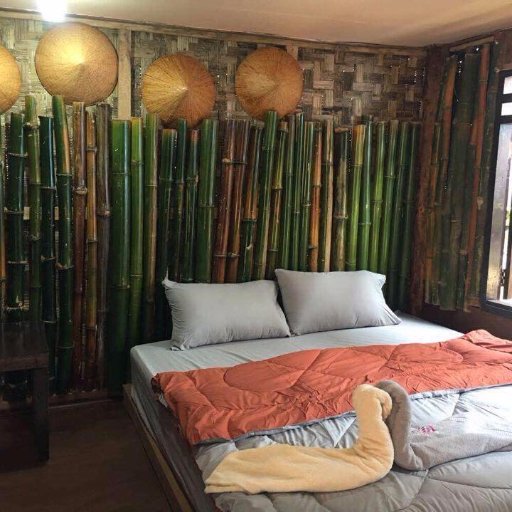HostelOutland's profile picture. Outland hostel offers a home style experience in a traditional lao style house in Vang Vieng. The hostel offers bungalows, Private double/single rooms, and dorm