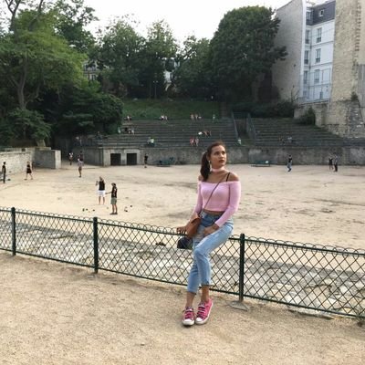 changi city point crocs