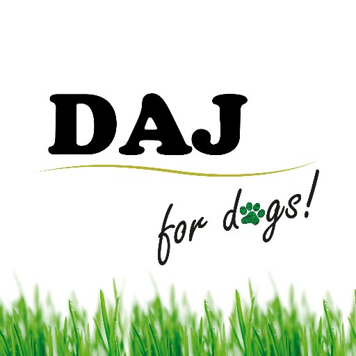 Tu perro escarba en tu jardín? DAJ for dogs! es un producto orgánico con el que podrás proteger tu jardín de los destrozos de tu perro.