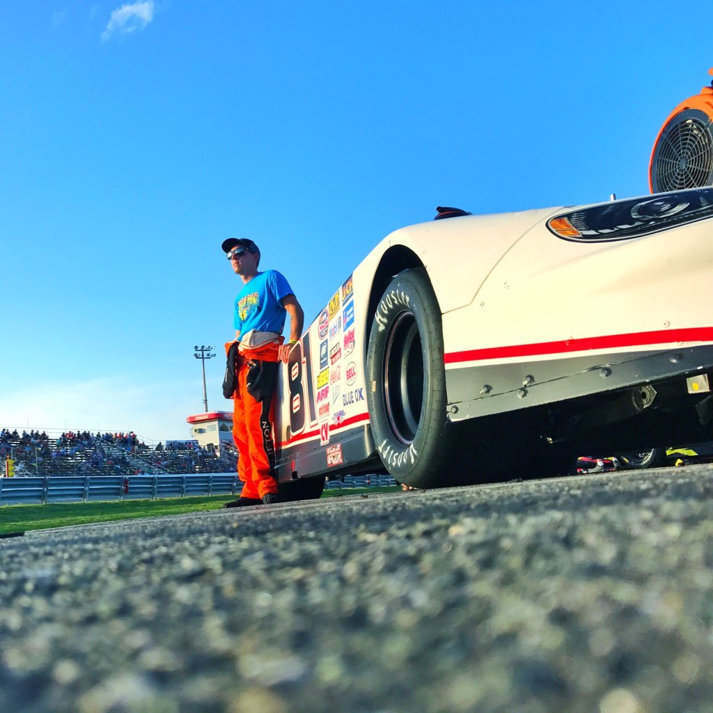 Sportsman Driver at Bowman Gray Stadium. #81