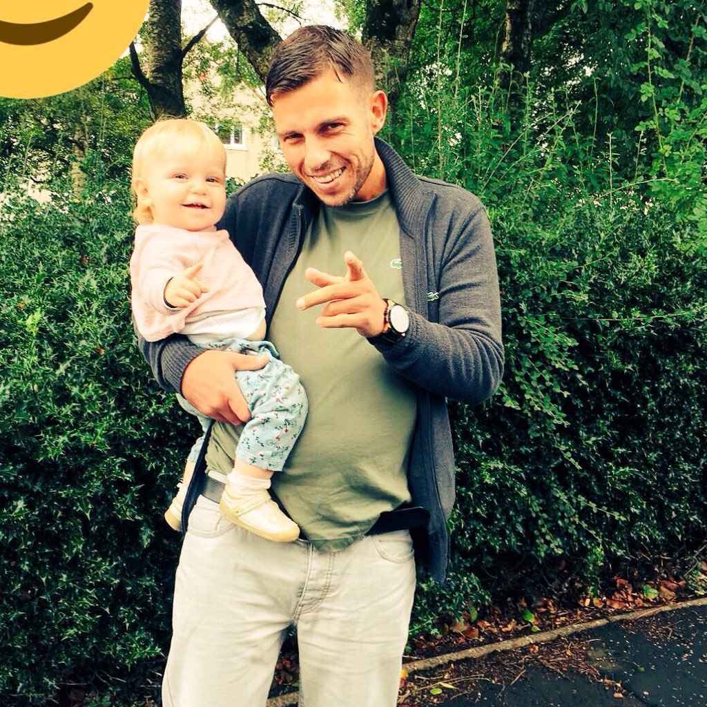 barryoneill78's profile picture. health is wealth . being a father too a daughter is a beautiful thing. melts my heart she is the boss . my two boys are less demanding .😇👨‍👩‍👦‍👦🙏