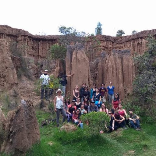 Somos un grupo de jóvenes que realizan caminatas a los alrededores de bogota