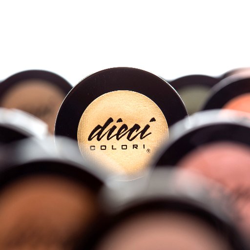 Dieci Colori is a national cosmetics line, inspired by the culture and topography of Italy with fine minerals, ensuring a flawless, polished look.