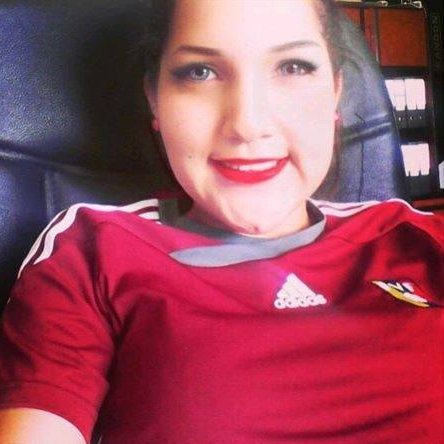 Angela_Leon1998's profile picture. Asistente Administrativo / Jesus Obrero / KDLM / #J:29😍 https://t.co/84XiL3W0yg