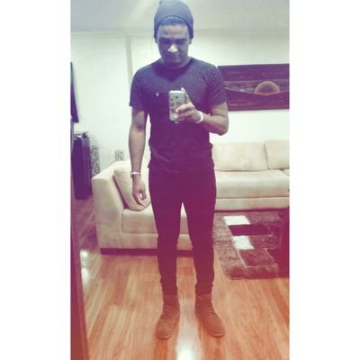 VanegasWill's profile picture. Antes de herir un corazón, recuerda que tu puedes estar dentro de el.