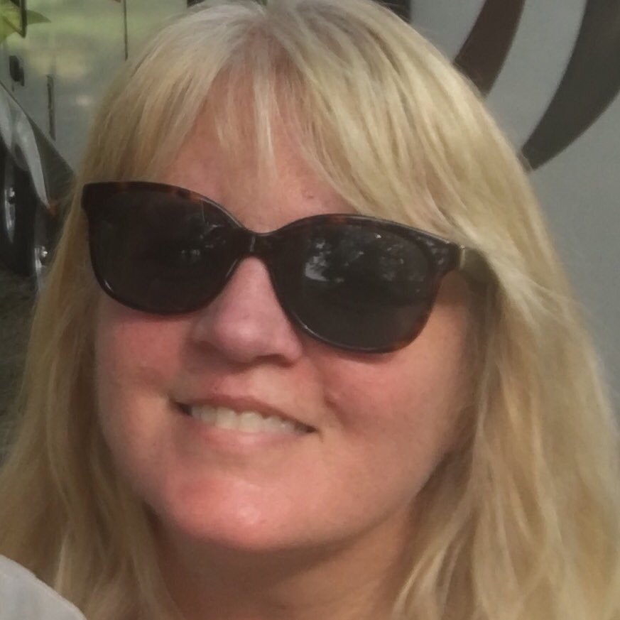 ellelyn's profile picture. 