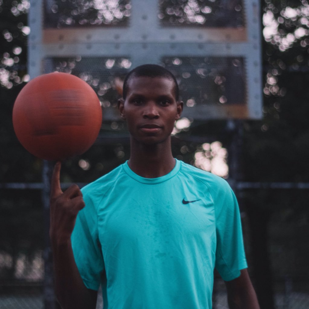 Capturing The Art Of Basketball 📷🏀  @shotbykeish