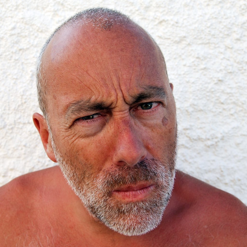 racode's profile picture. 