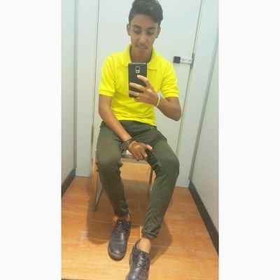 Elr7manSalah's profile picture. ‏‏‏‏ملقتش بيو جبت جرجير 🌿