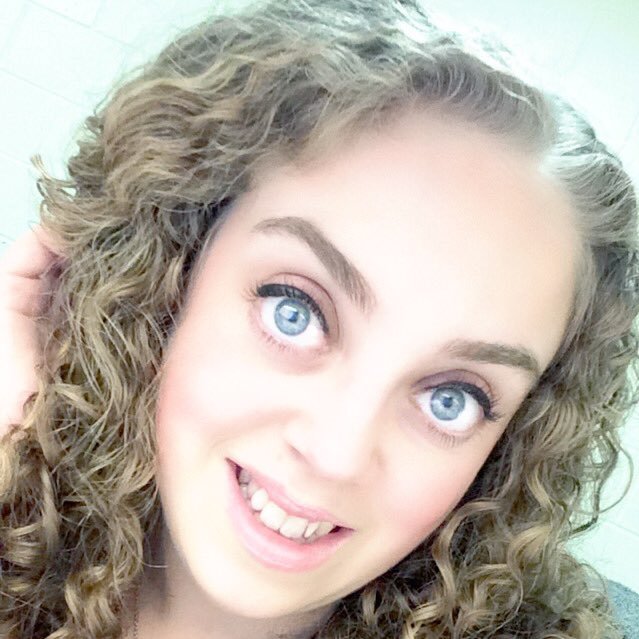 MollyJacob1210's profile picture. 