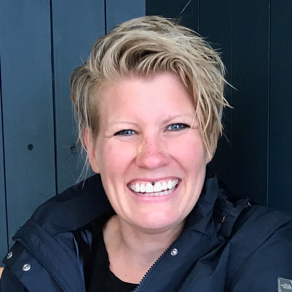 schashka's profile picture. Journalistin, Die Zeit/Zeit Leo - Feministin, #churchesforfuture, #noplastic, 💜NYC, open minds, and contradictions.