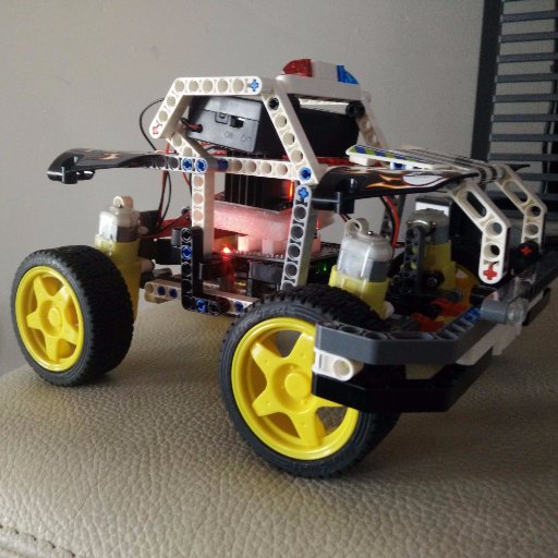 #Lego + #Arduino = #Robot pour la découverte la robotique, l'électronique et la programmation par des enfants #STEM