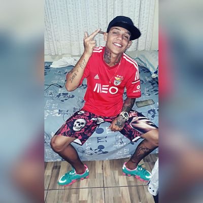 - Famoso e Deus, o resto e conhecido! 😎😏 BdP